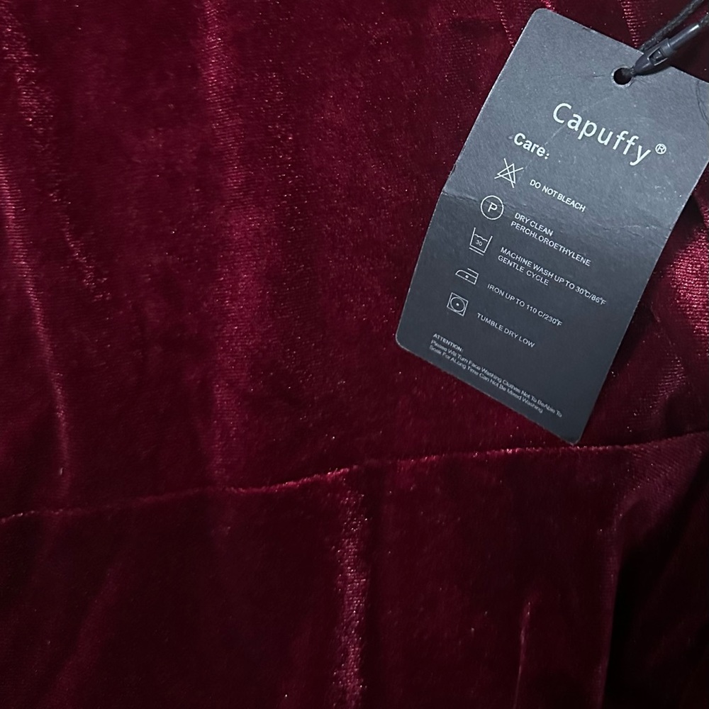 Capuffy Women’s Velvet Maxi Dress Size M - Picture 6 of 6